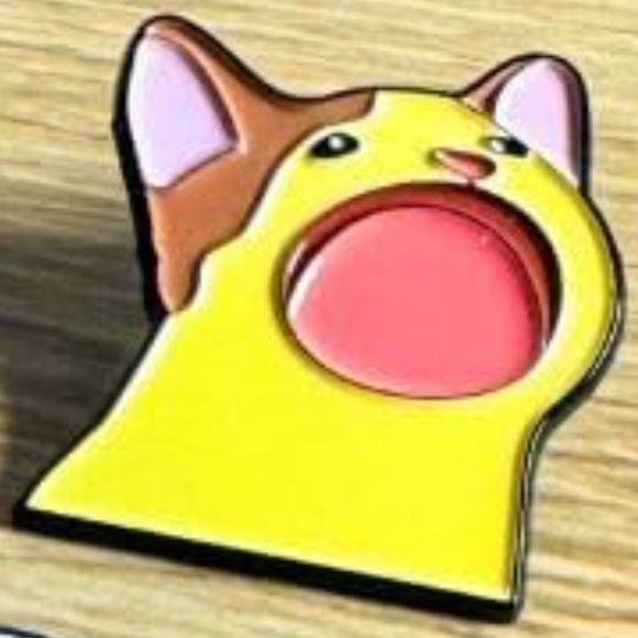 Meowing Cat Enamel Pin Cute Funny Design - Picture 1 of 1